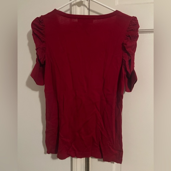 August Silk Ladies SS Scoop Neck Red Daggar Sweater Top Medium NWT - Picture 7 of 7